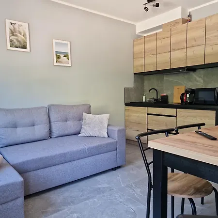 Apartament Mario Leśny Klif 1 *
